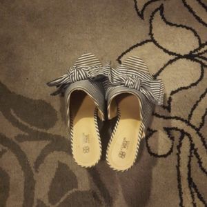 White and blue stripe heels